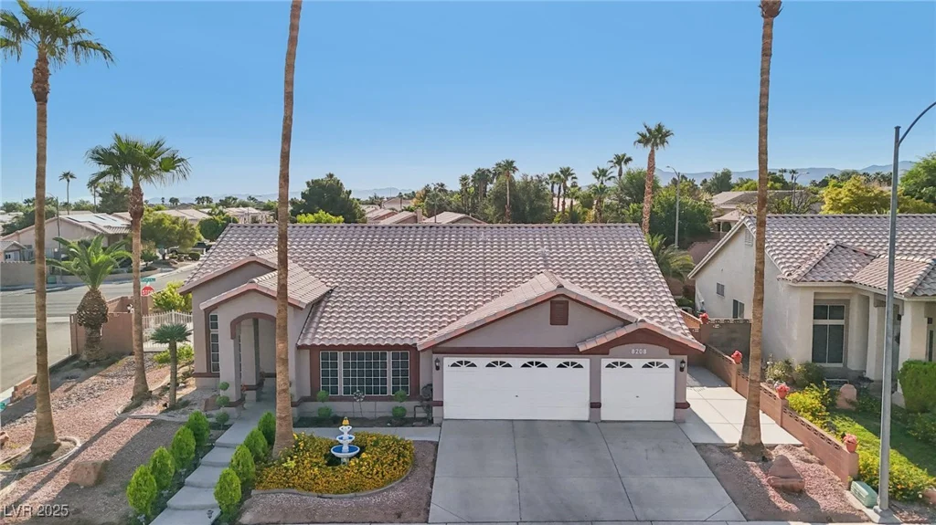 8208 Gila Bend, Las Vegas, NV 89123