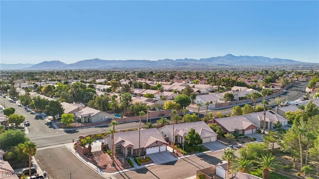 8208 Gila Bend, Las Vegas, NV 89123