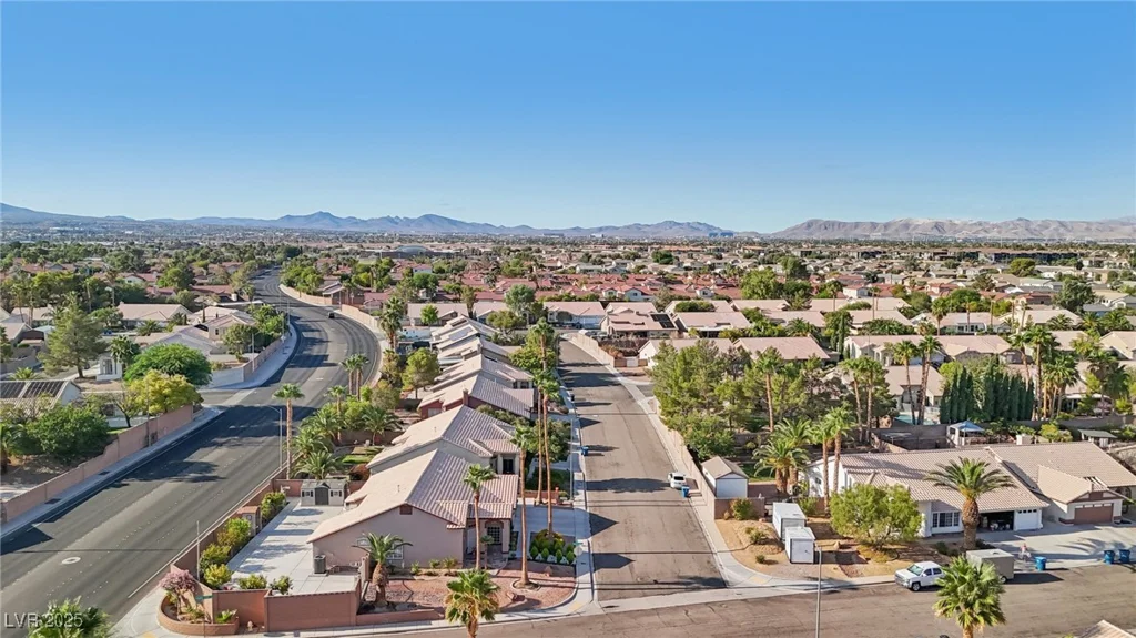 8208 Gila Bend, Las Vegas, NV 89123