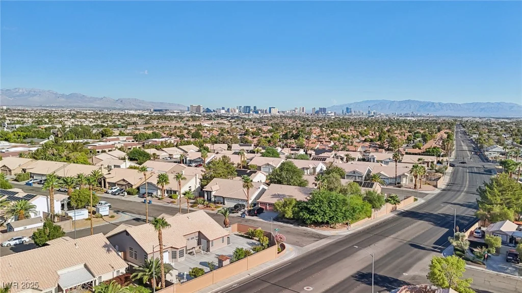 8208 Gila Bend, Las Vegas, NV 89123