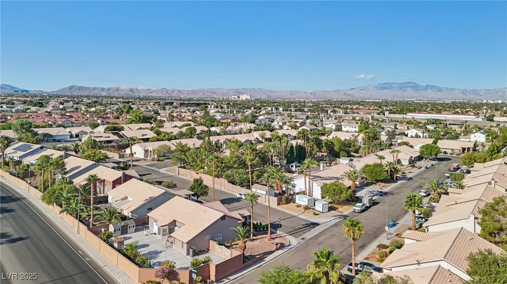 8208 Gila Bend, Las Vegas, NV 89123