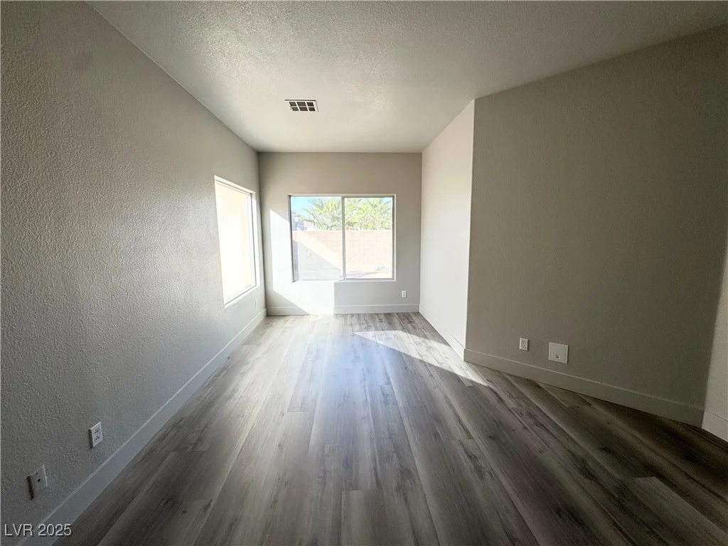 7232 Deer View, Las Vegas, NV 89113