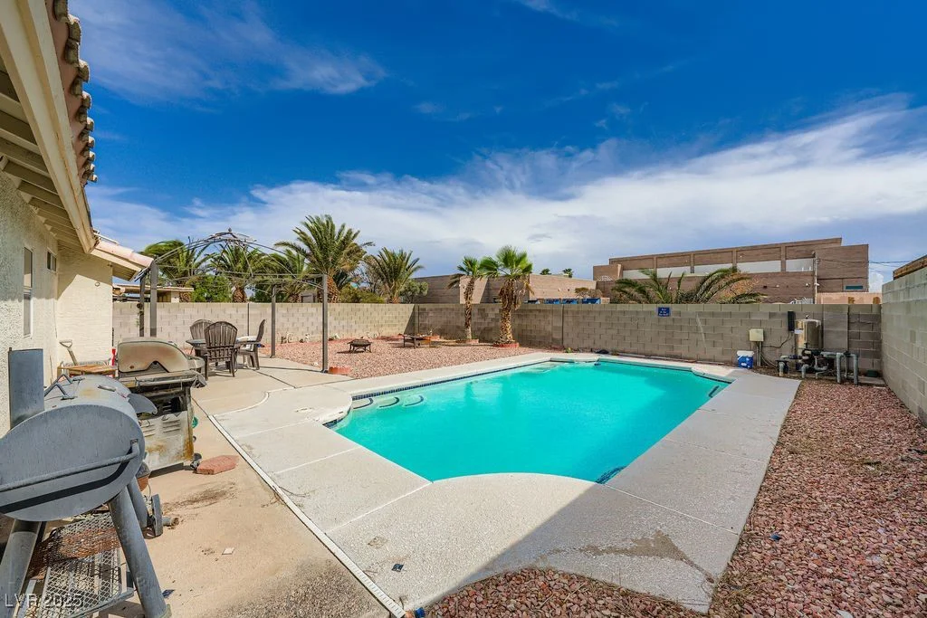 3501 Benson, North Las Vegas, NV 89032