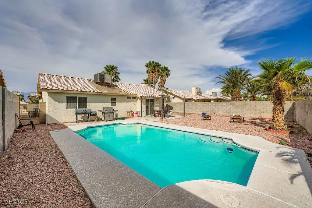 3501 Benson, North Las Vegas, NV 89032