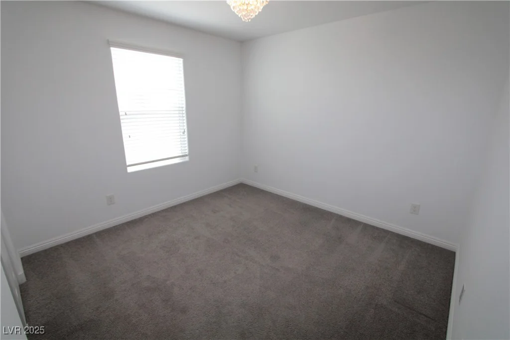 4641 Woolcomber, Las Vegas, NV 89115