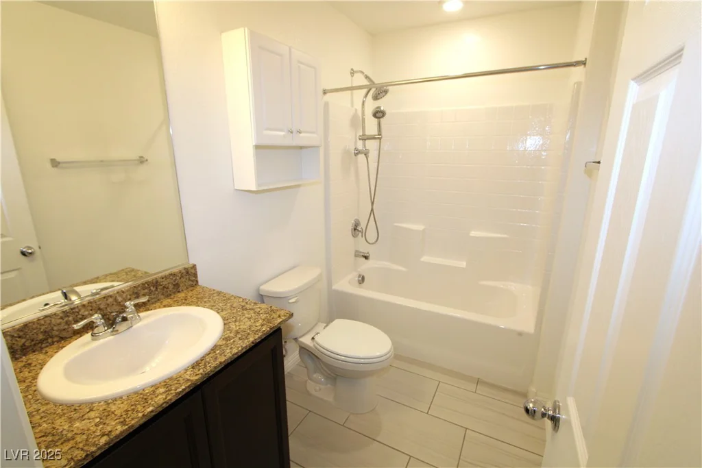 4641 Woolcomber, Las Vegas, NV 89115
