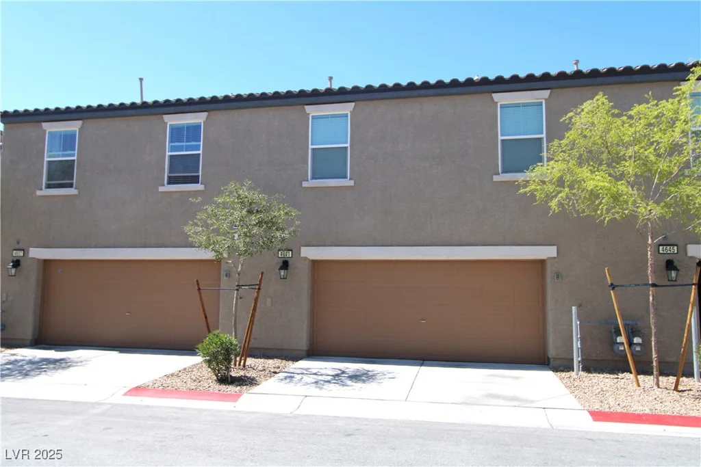 4641 Woolcomber, Las Vegas, NV 89115