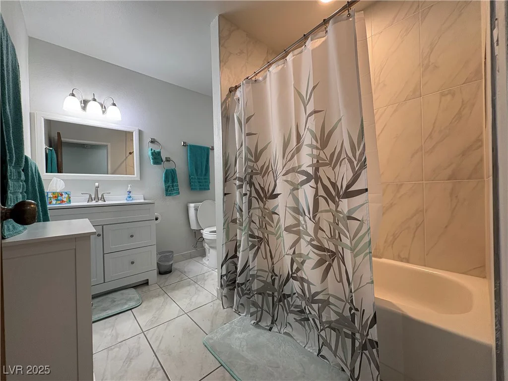 105 Cimarron, Las Vegas, NV 89145