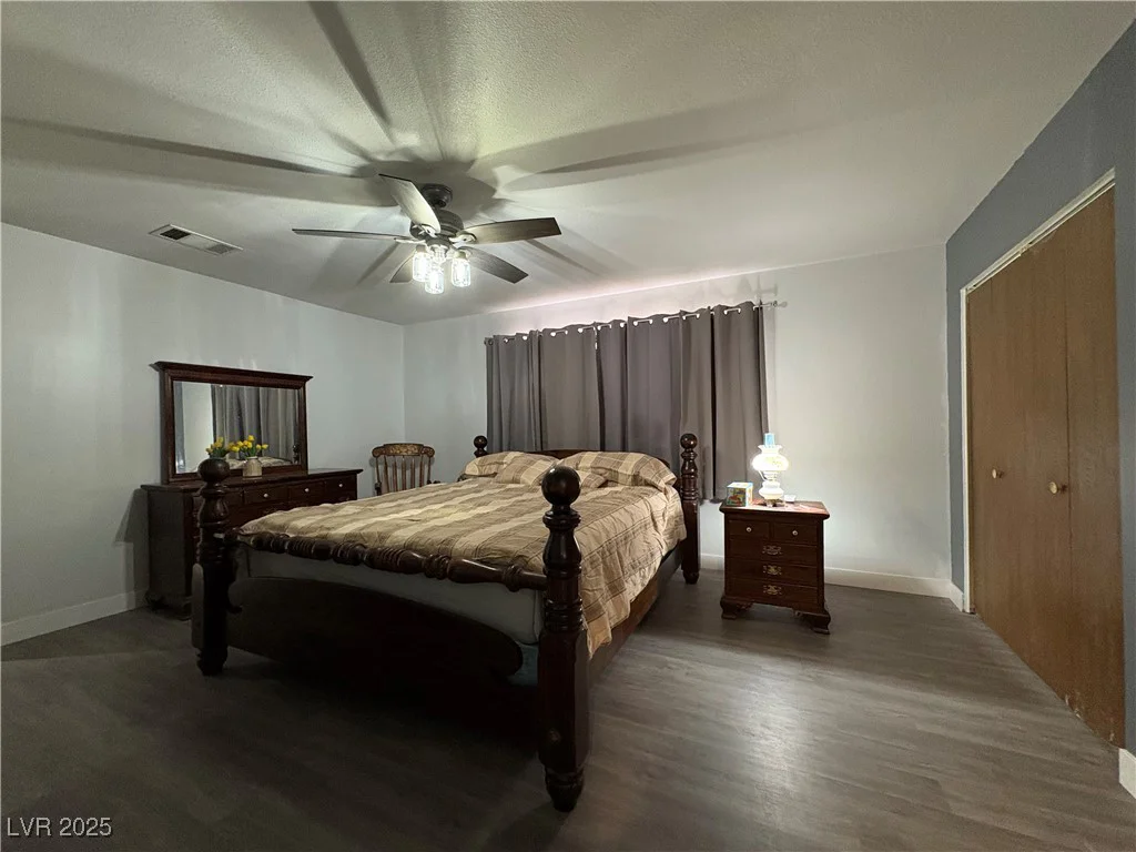 105 Cimarron, Las Vegas, NV 89145