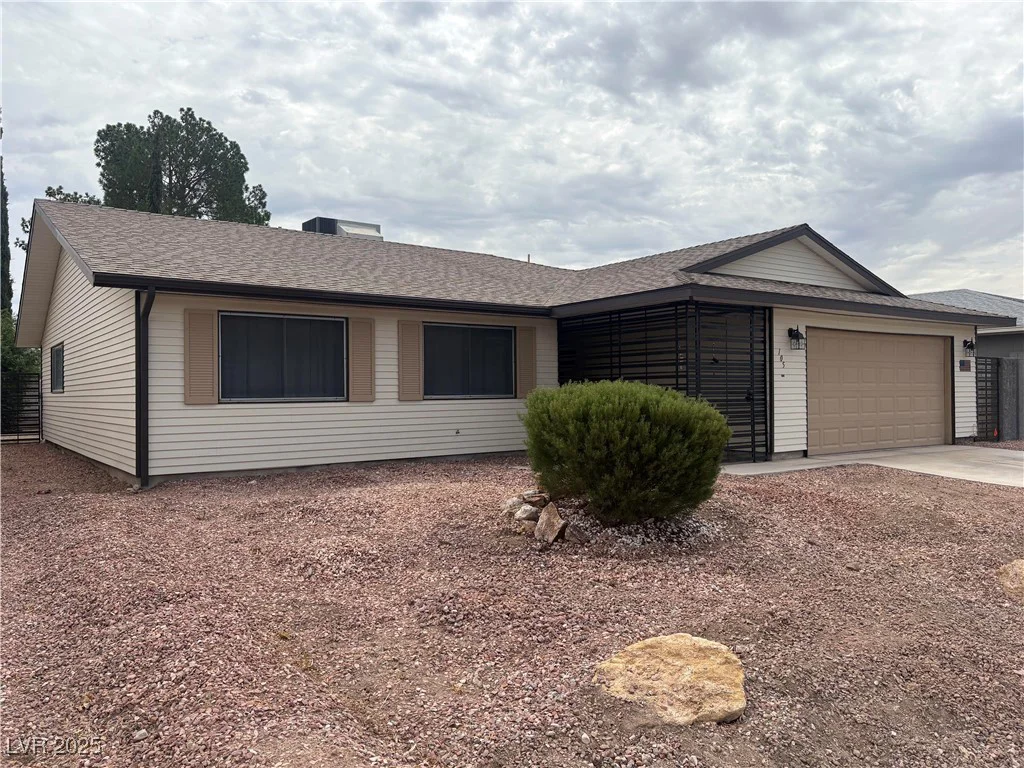 105 Cimarron, Las Vegas, NV 89145