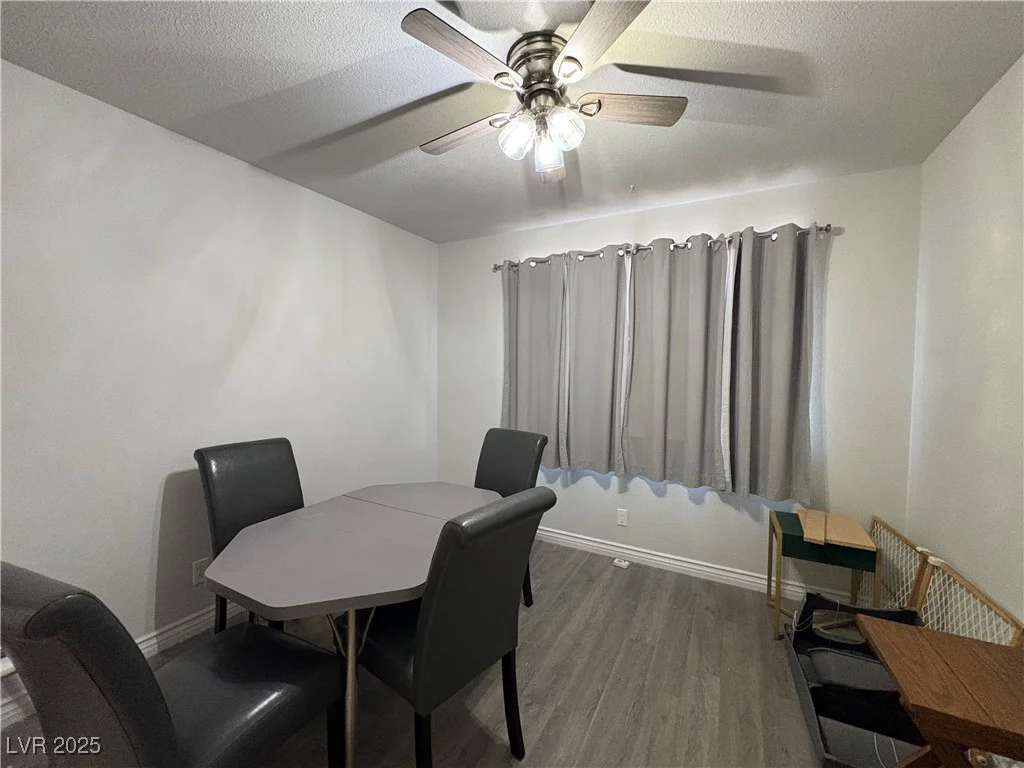 105 Cimarron, Las Vegas, NV 89145