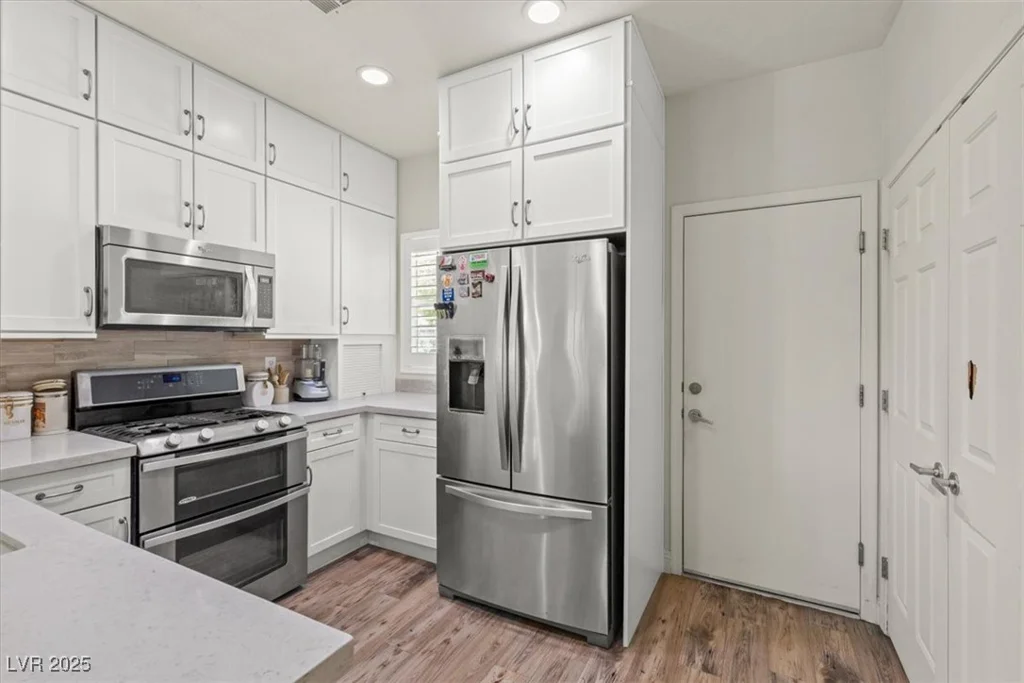 7910 Kiskadee, North Las Vegas, NV 89084