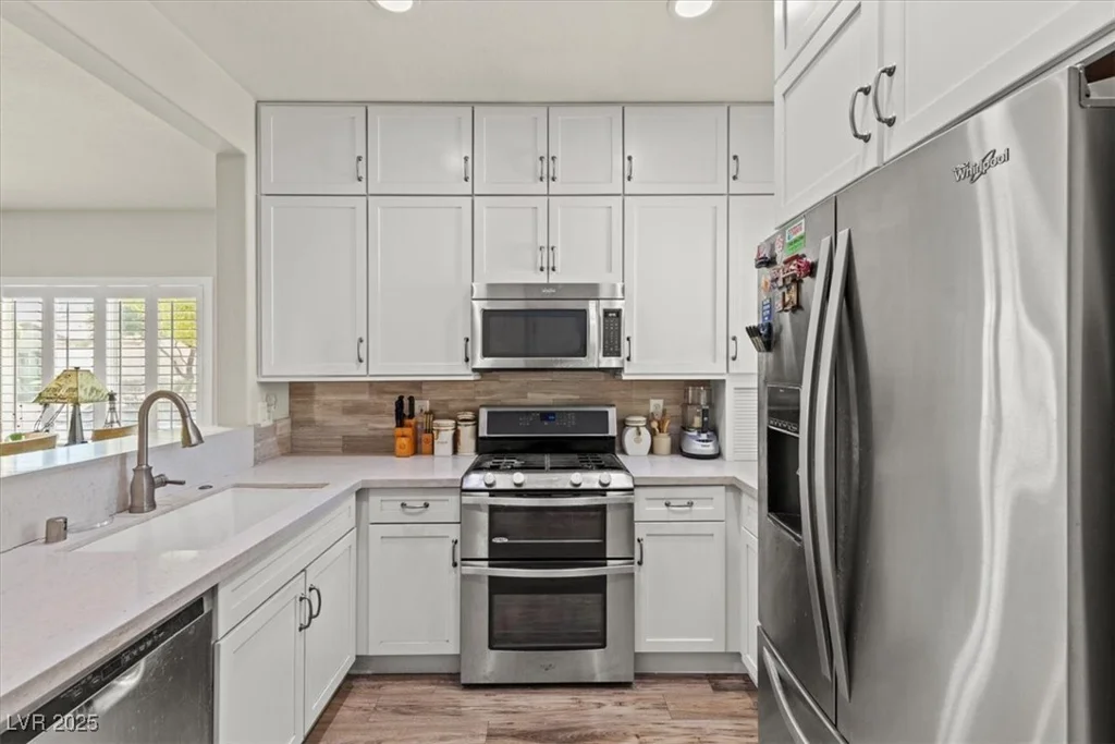 7910 Kiskadee, North Las Vegas, NV 89084