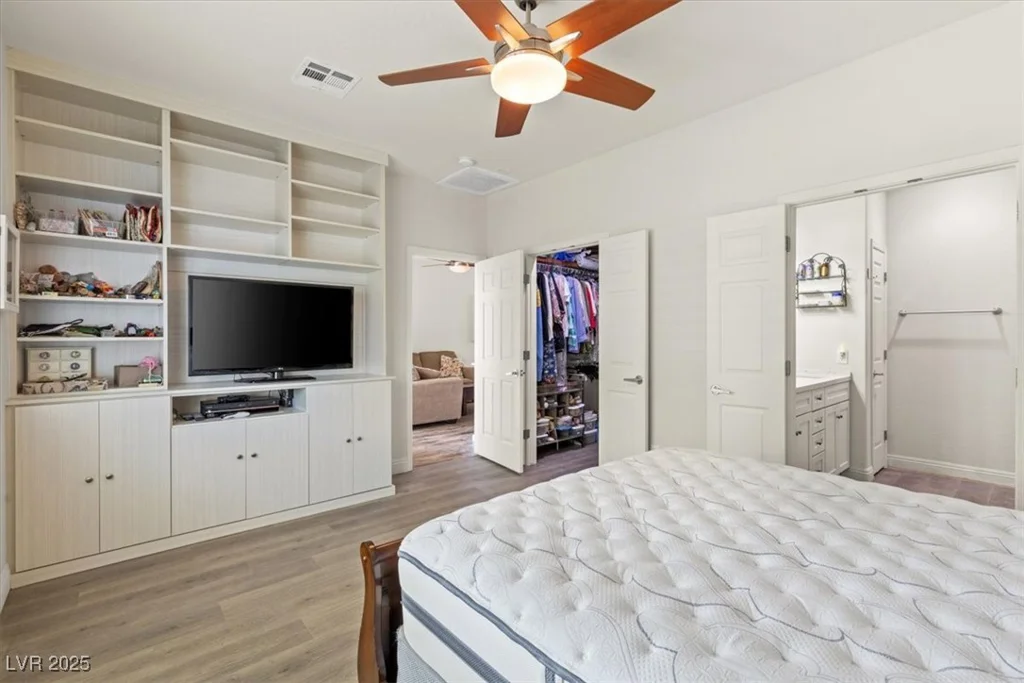 7910 Kiskadee, North Las Vegas, NV 89084