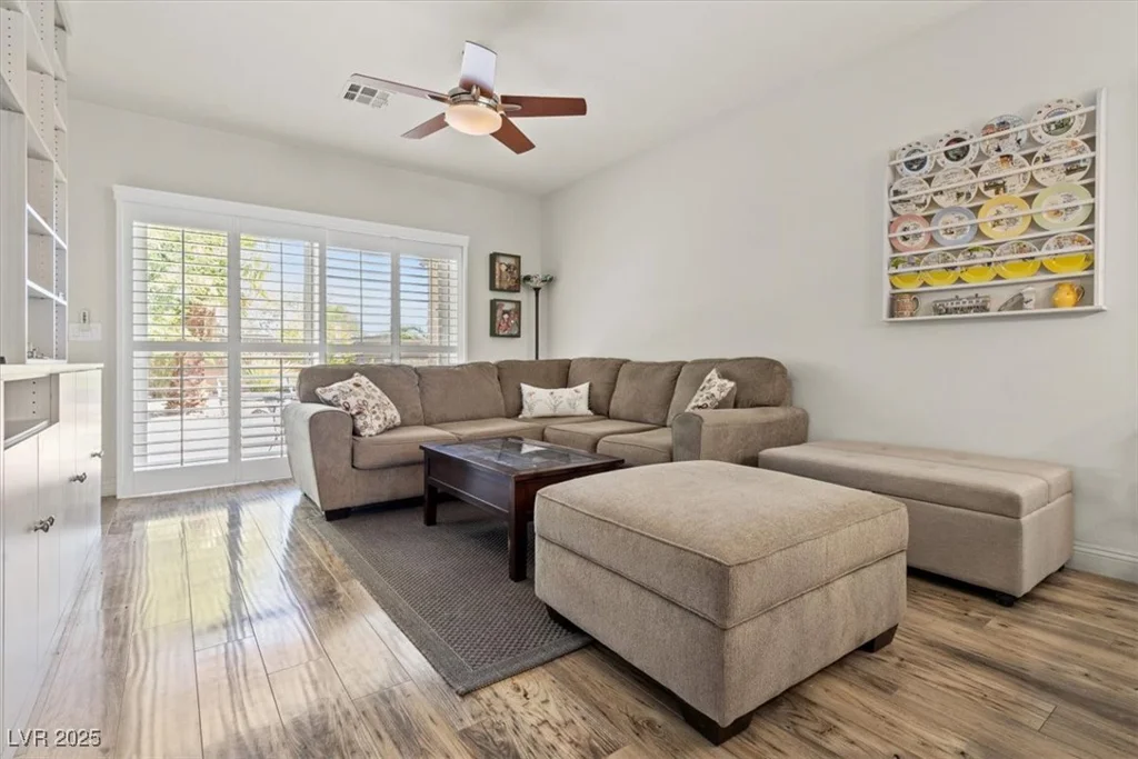 7910 Kiskadee, North Las Vegas, NV 89084