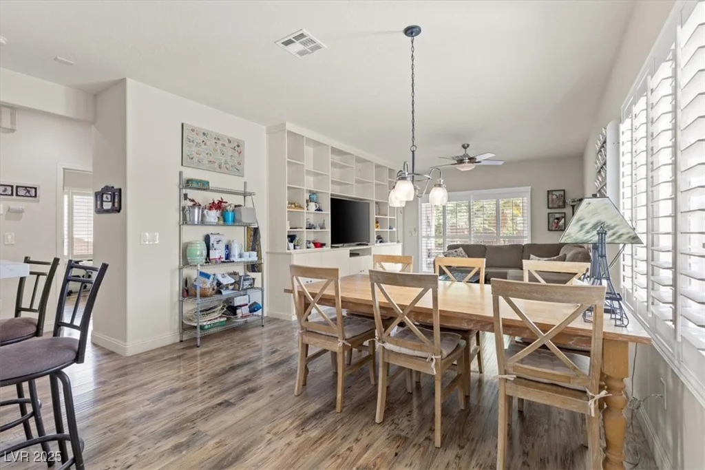7910 Kiskadee, North Las Vegas, NV 89084