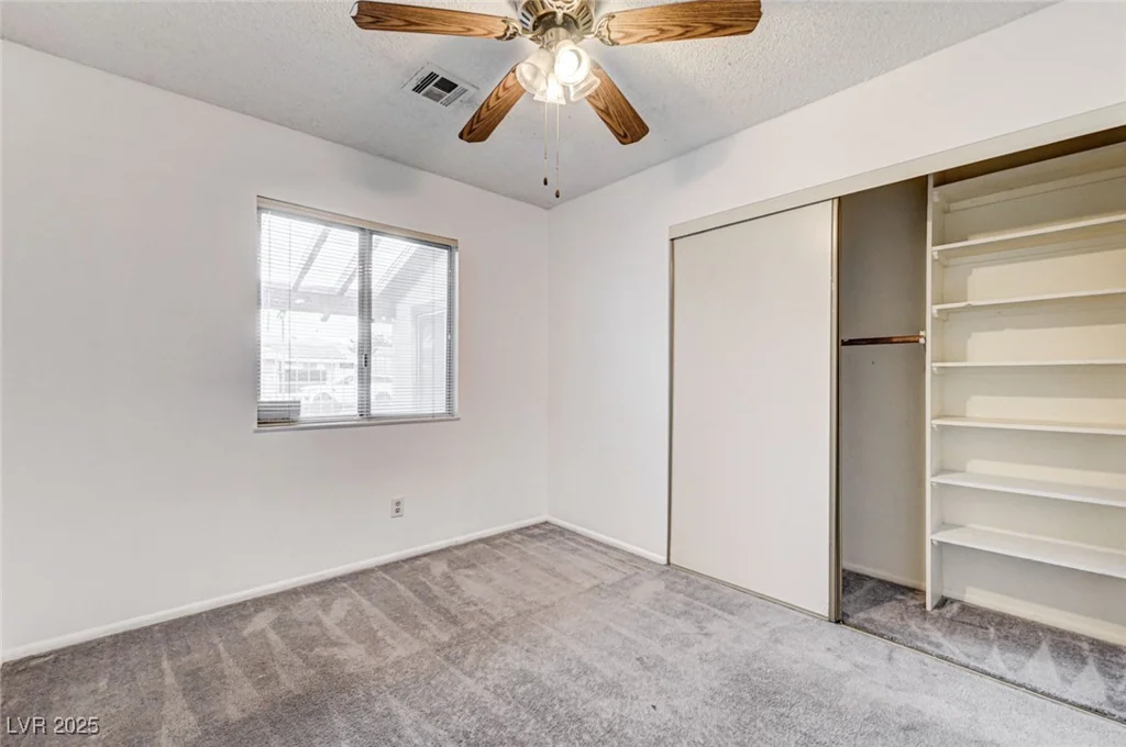 2513 Calico, Las Vegas, NV 89108