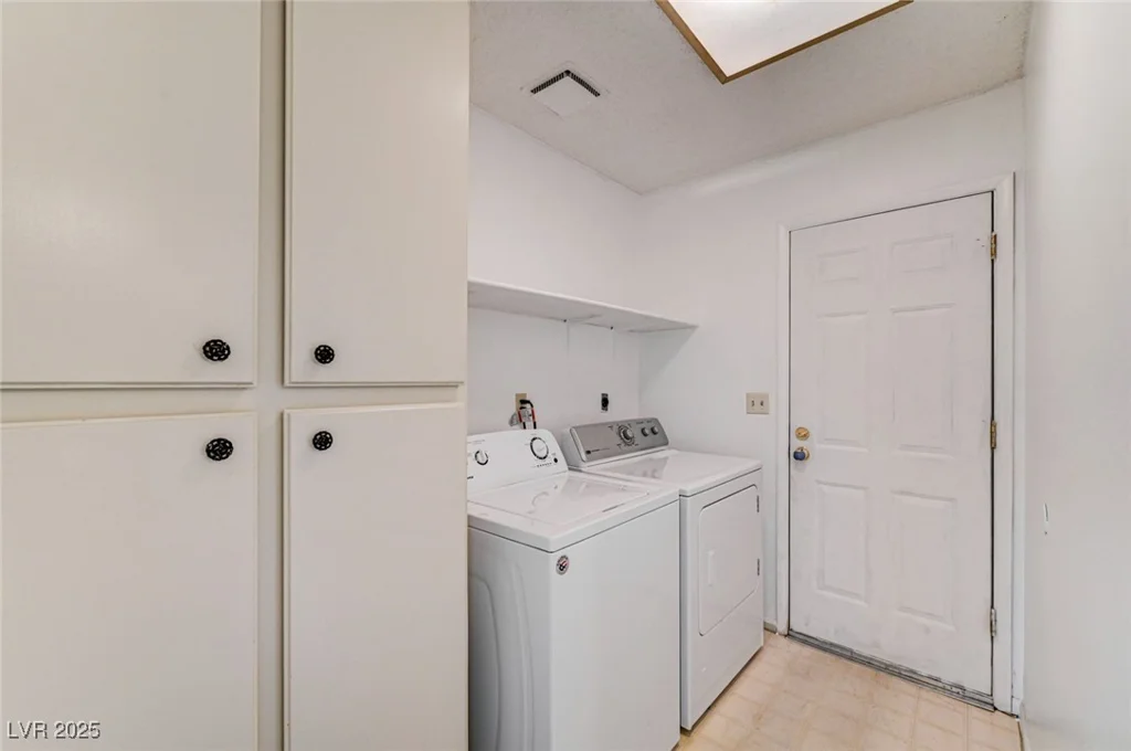 2513 Calico, Las Vegas, NV 89108