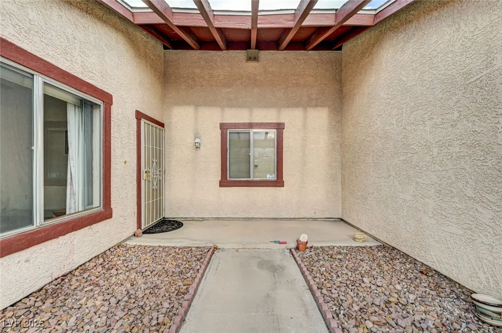2513 Calico, Las Vegas, NV 89108