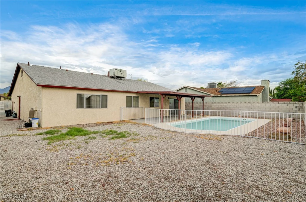 2513 Calico, Las Vegas, NV 89108