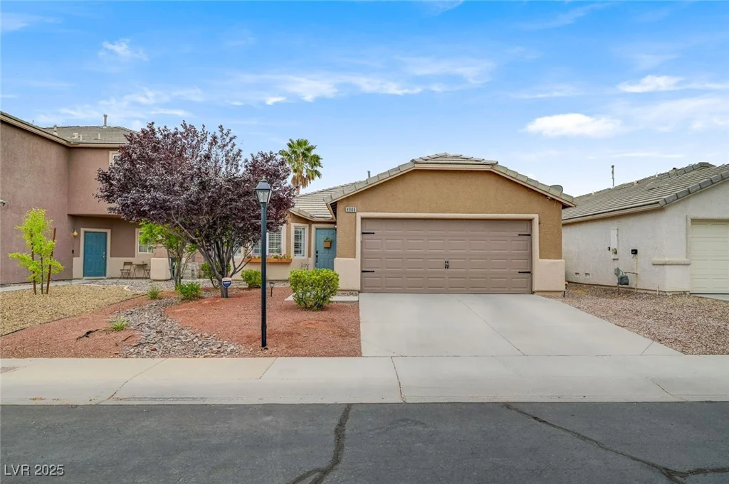 4909 Whispering Spring, Las Vegas, NV 89131