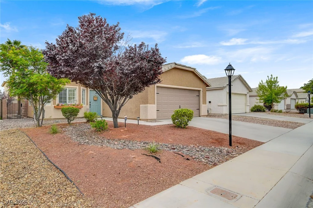 4909 Whispering Spring, Las Vegas, NV 89131