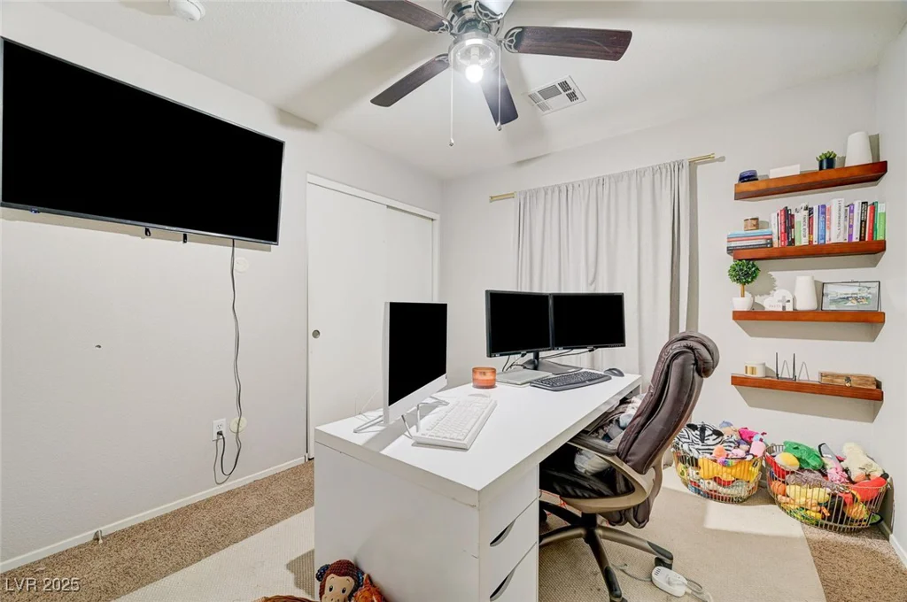 4909 Whispering Spring, Las Vegas, NV 89131