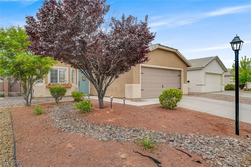 4909 Whispering Spring, Las Vegas, NV 89131