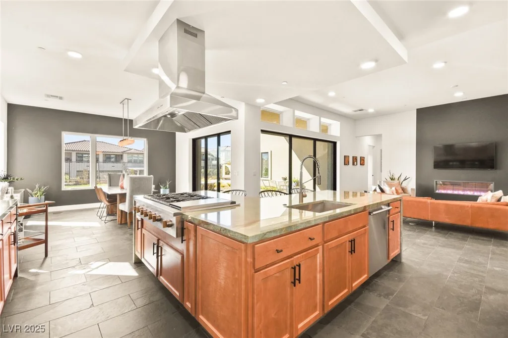 12103 Canyon Sunset, Las Vegas, NV 89138