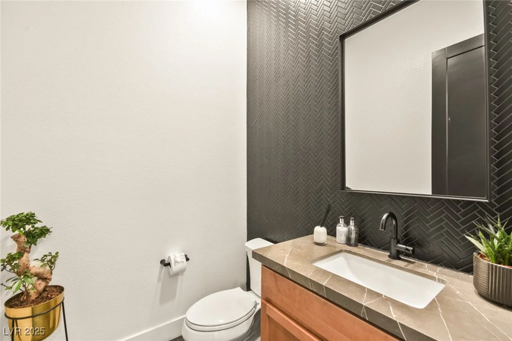 12103 Canyon Sunset, Las Vegas, NV 89138