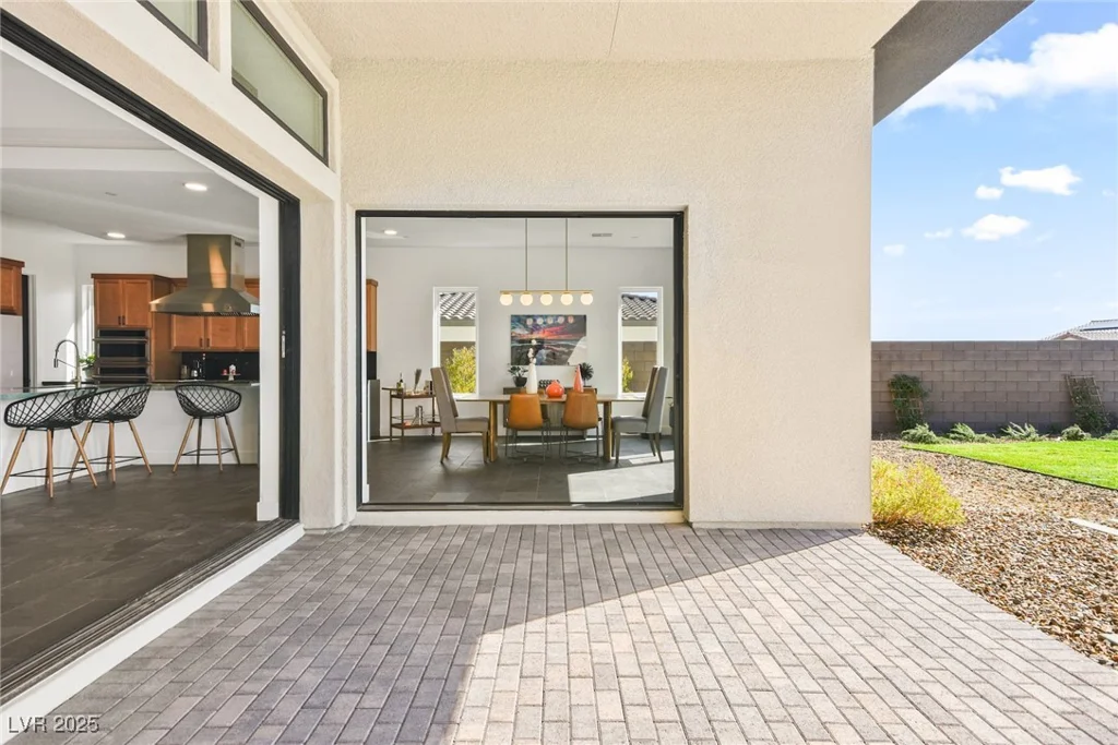 12103 Canyon Sunset, Las Vegas, NV 89138