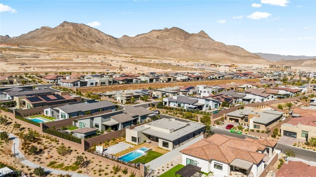 12103 Canyon Sunset, Las Vegas, NV 89138