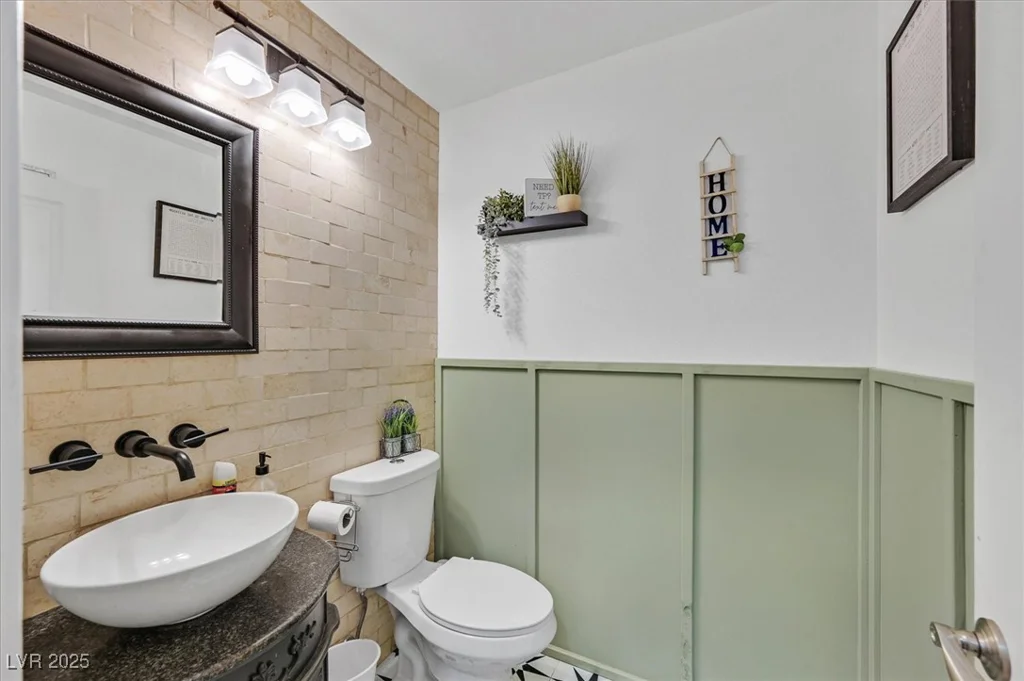 109 Snow Dome, North Las Vegas, NV 89031
