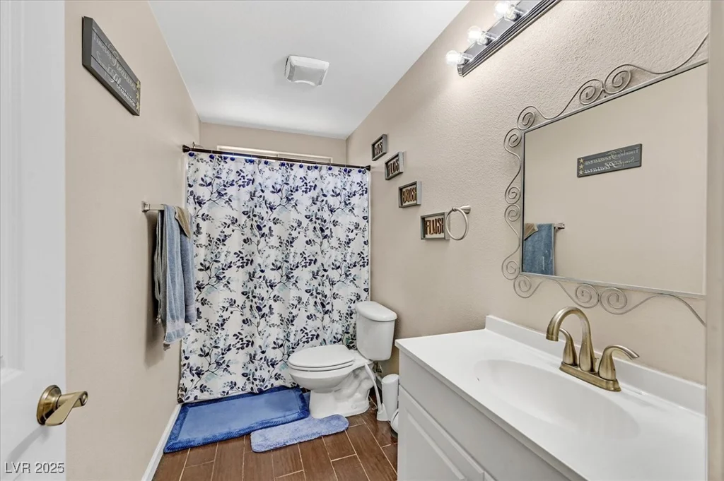 109 Snow Dome, North Las Vegas, NV 89031