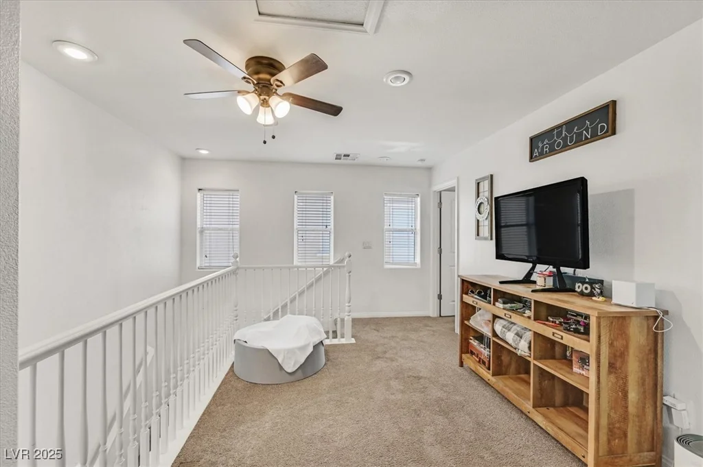 109 Snow Dome, North Las Vegas, NV 89031