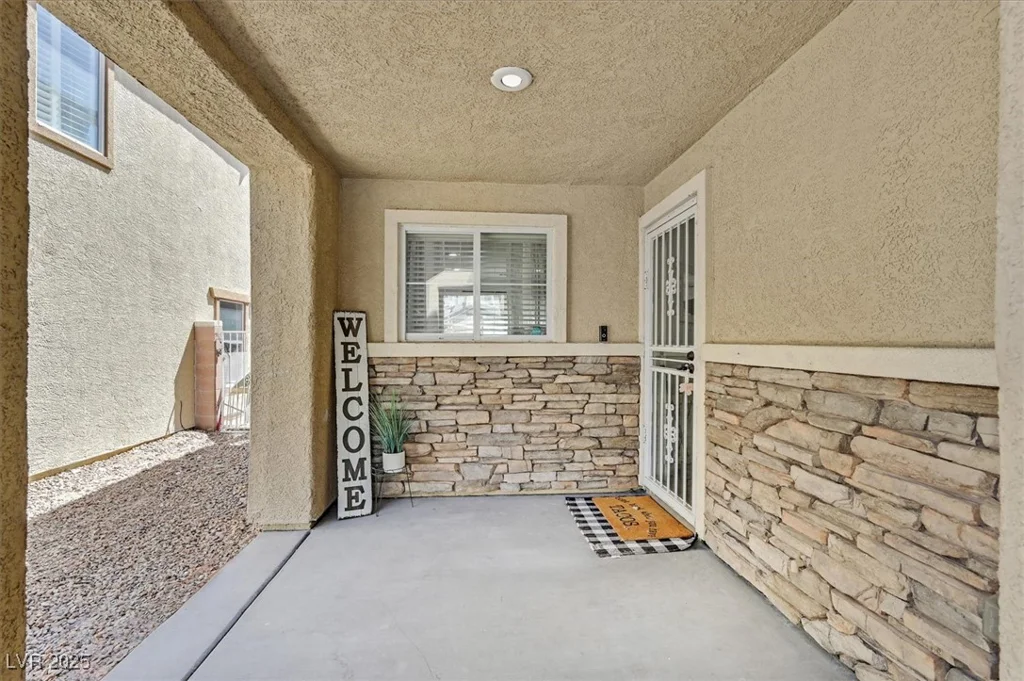 109 Snow Dome, North Las Vegas, NV 89031