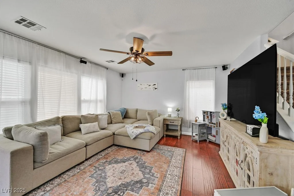 109 Snow Dome, North Las Vegas, NV 89031