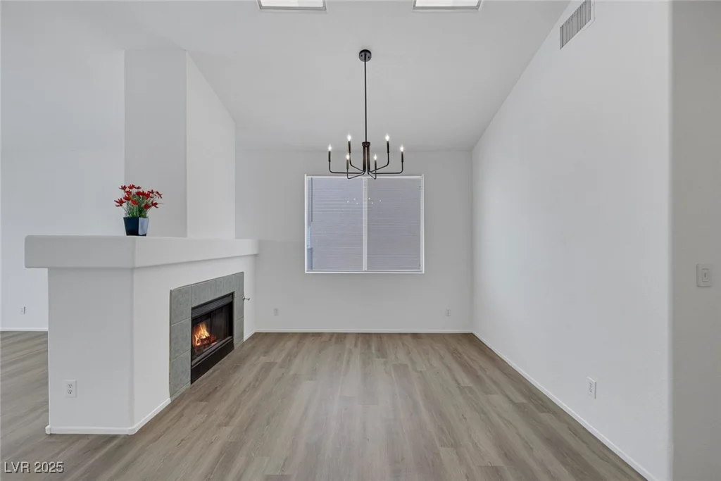6520 LOMBARD, Las Vegas, NV 89108