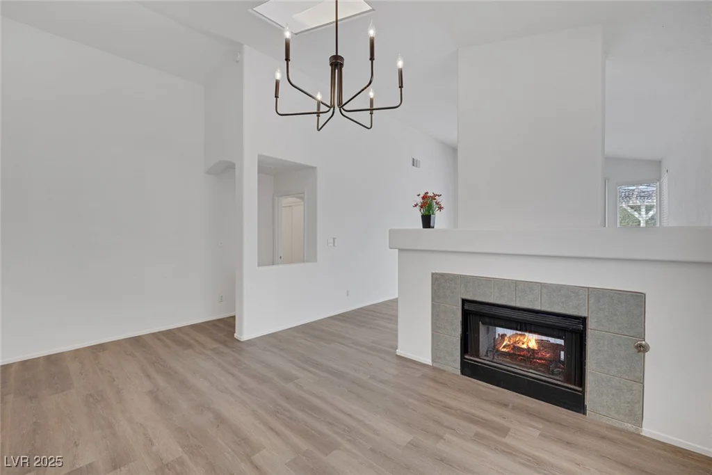 6520 LOMBARD, Las Vegas, NV 89108