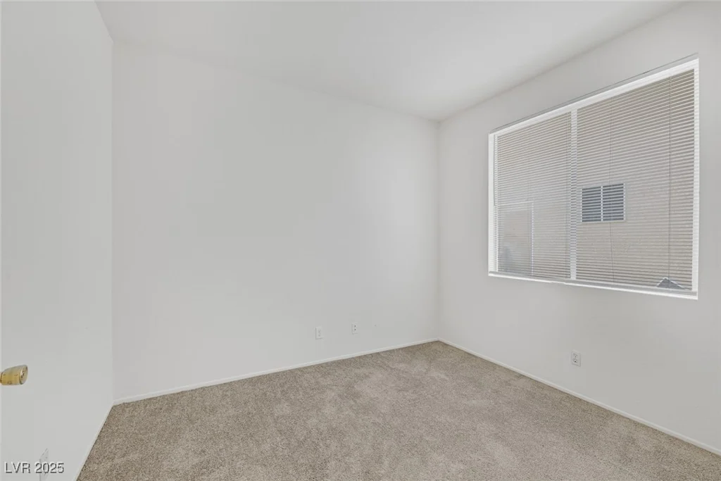 6520 LOMBARD, Las Vegas, NV 89108