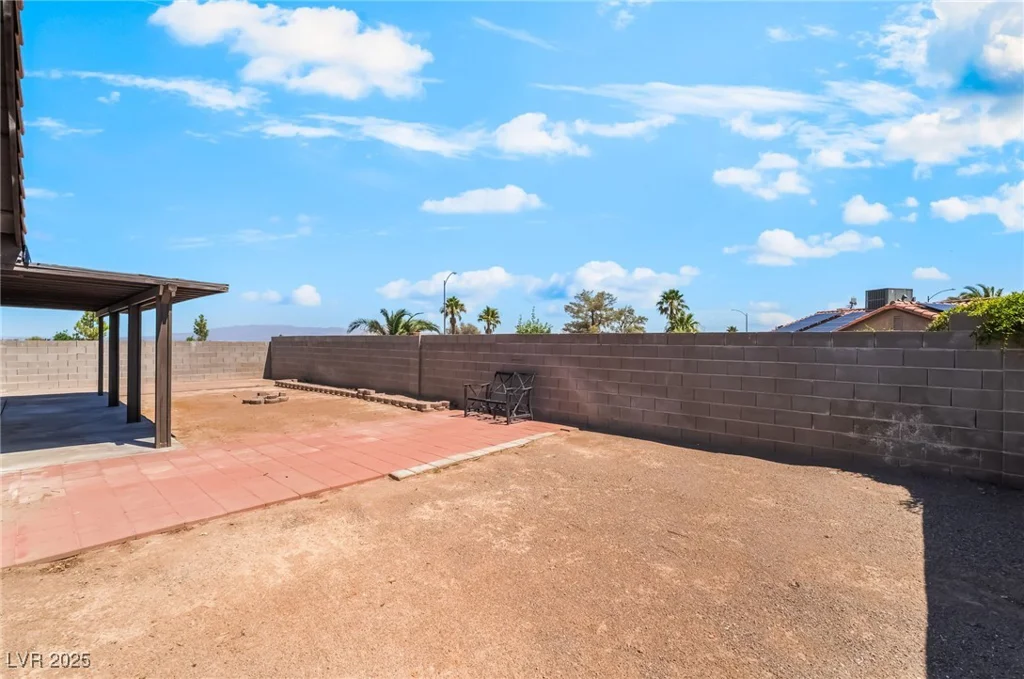 160 Arcola, Henderson, NV 89015