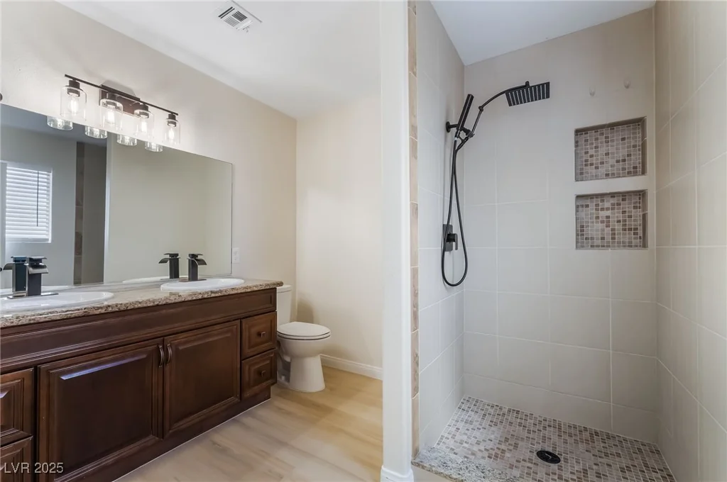 160 Arcola, Henderson, NV 89015