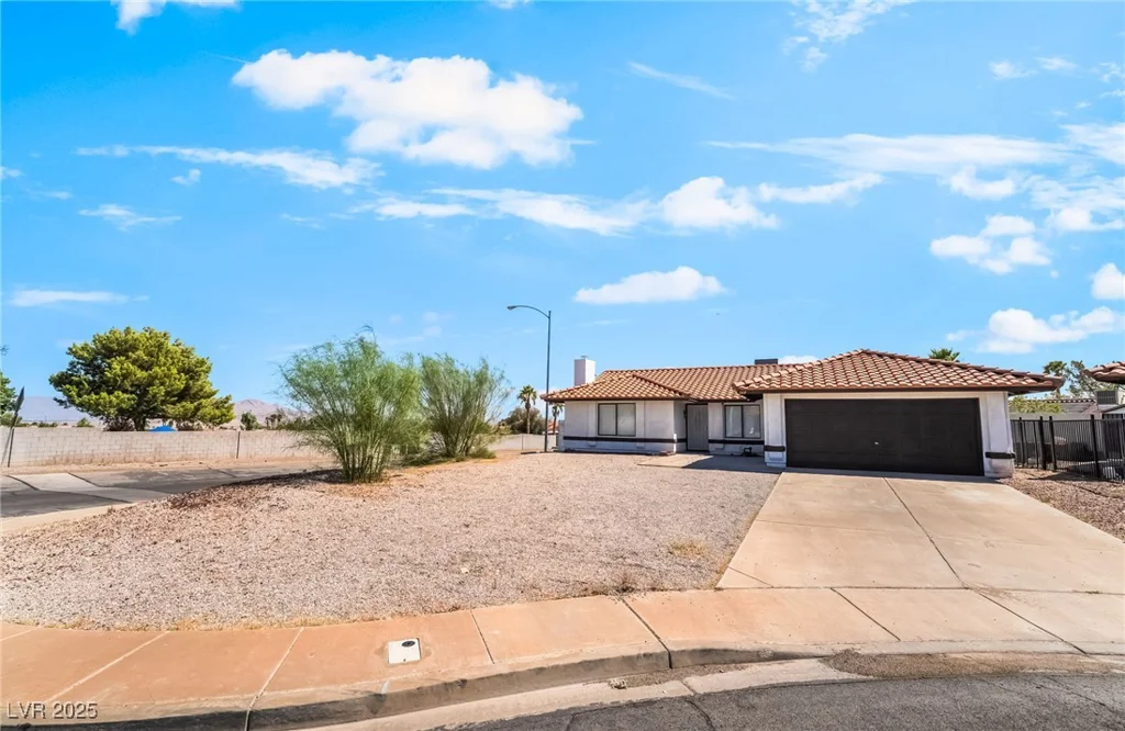160 Arcola, Henderson, NV 89015