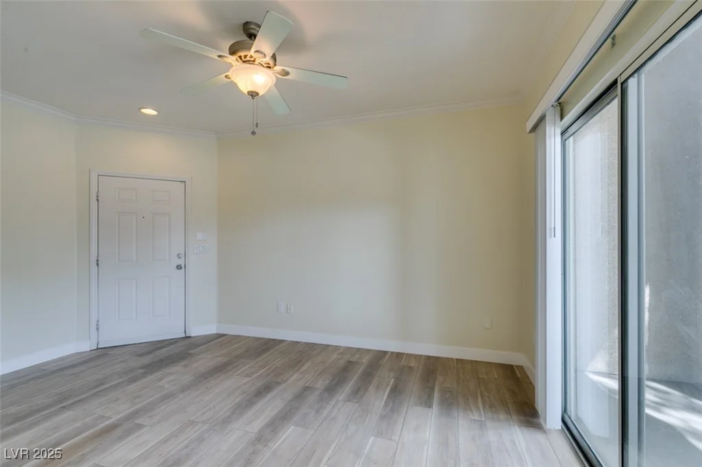 4400 Jones, Las Vegas, NV 89103