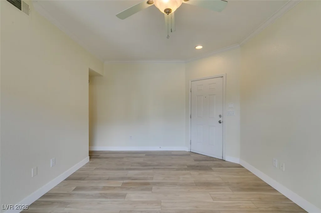 4400 Jones, Las Vegas, NV 89103