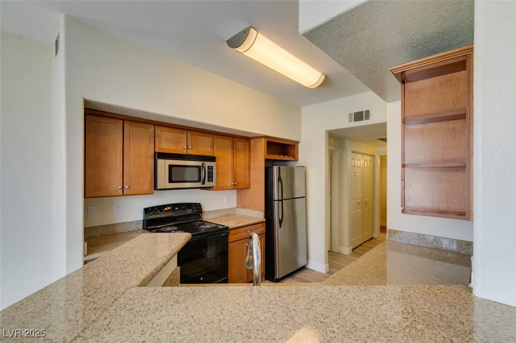 4400 Jones, Las Vegas, NV 89103