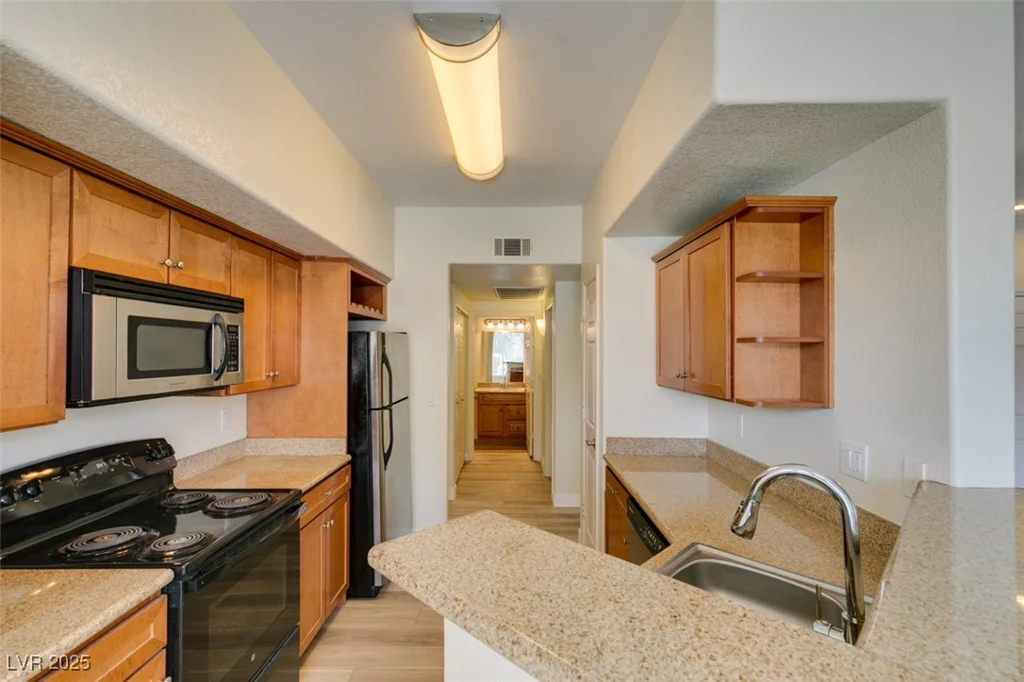 4400 Jones, Las Vegas, NV 89103