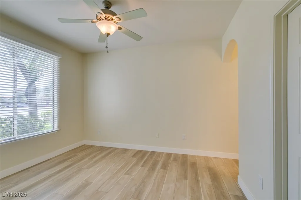 4400 Jones, Las Vegas, NV 89103
