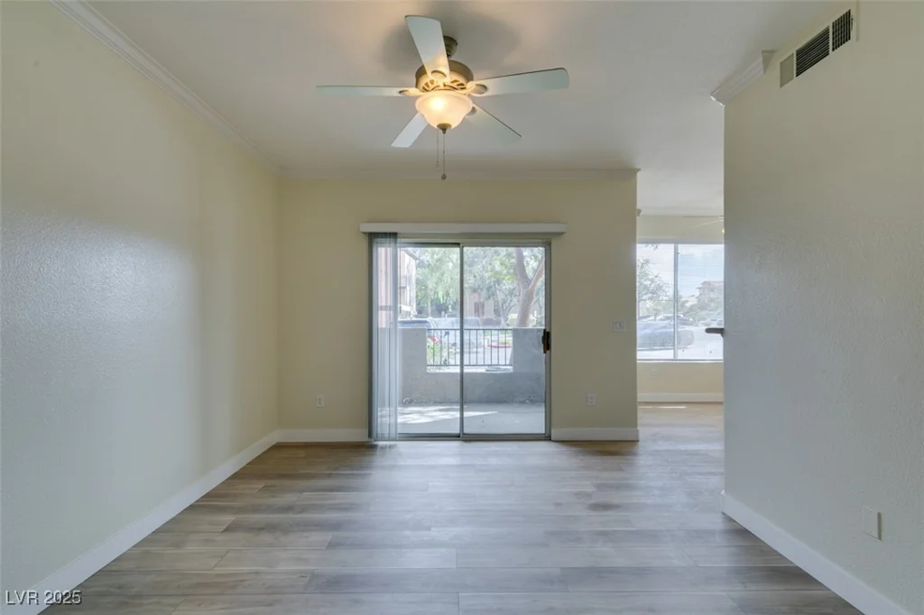 4400 Jones, Las Vegas, NV 89103