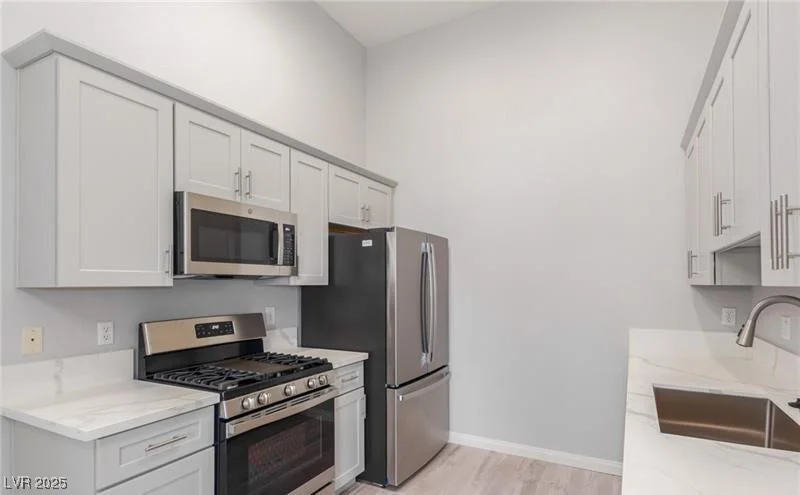 2305 Horizon Ridge, Henderson, NV 89052